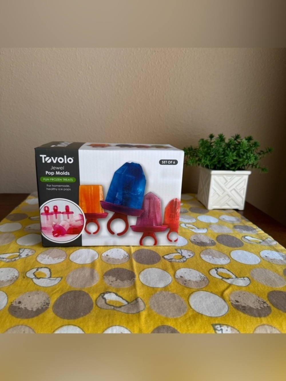 Trovolo NIB Jewel Pop/popsicle mold rings 6 pack set